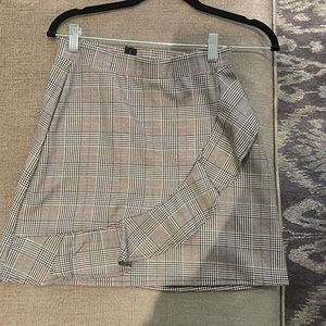 Lulus skirt! Size S ❤️